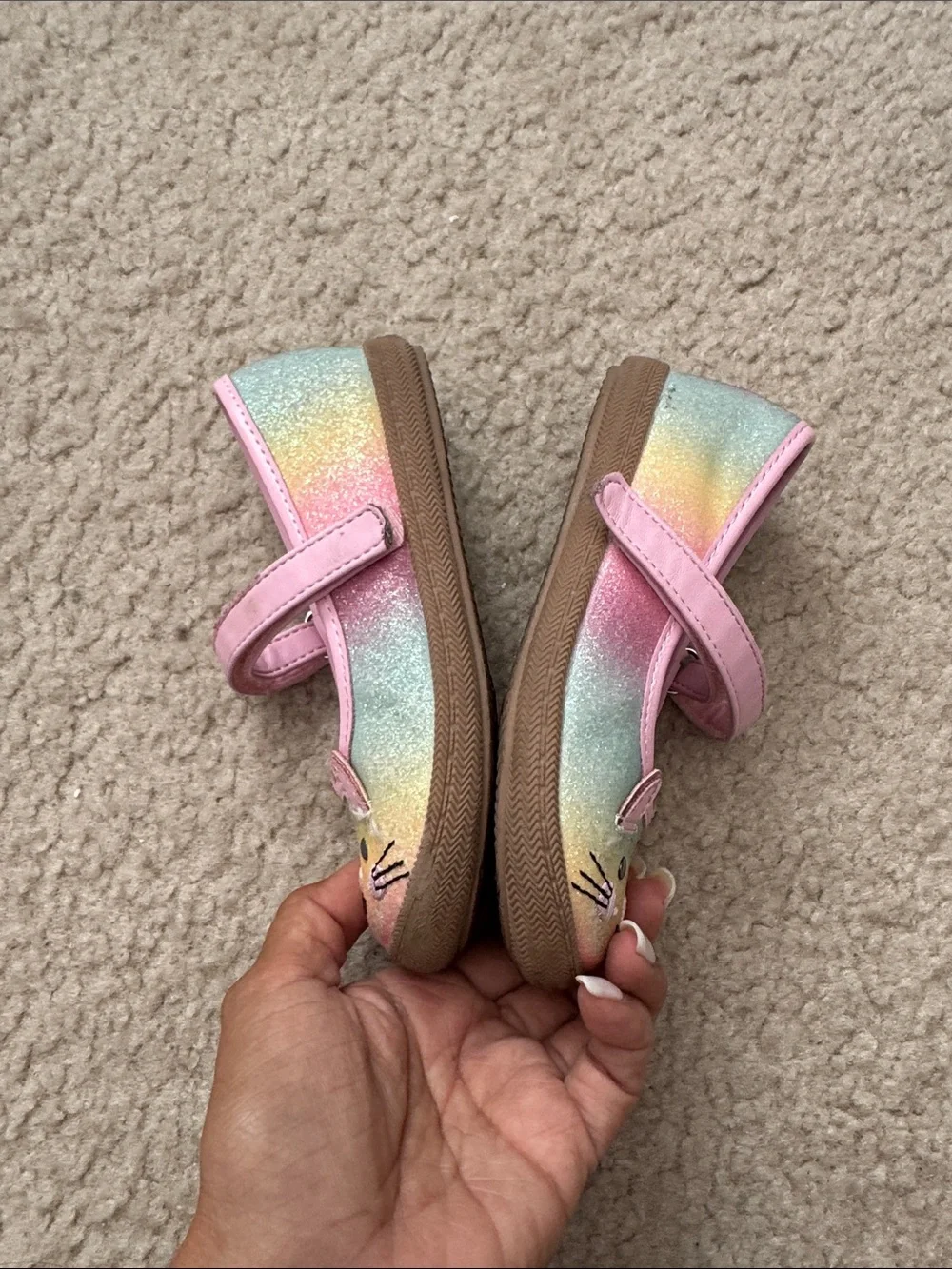 Harper Canyon Girls' Pastel Rainbow Cat Mary Jane Shoes - Pink Trim - size 8